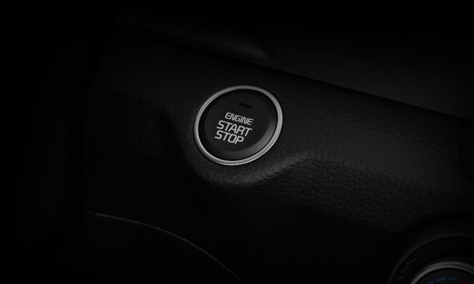 Kia Sperandio - Concessionria Autorizada e Revenda Kia em SC START STOP A partida do motor é acionada pelo botão Start/Stop, por reconhecimento da chave Smart Key. 